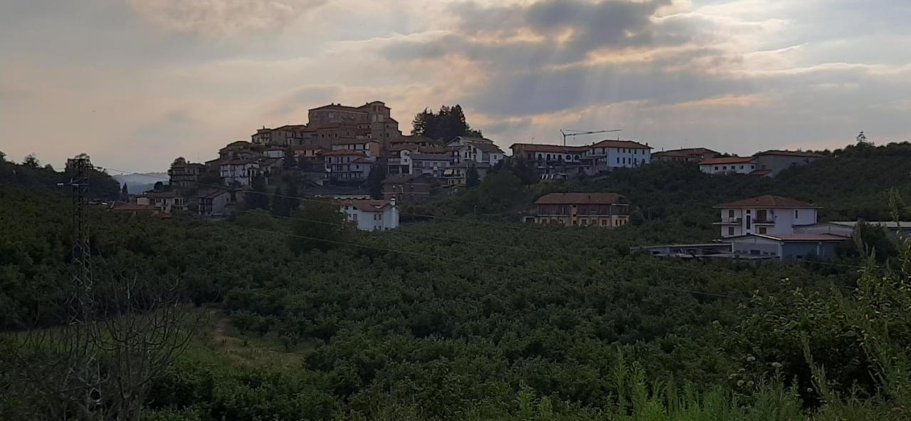 Ristorante Albergo Da Maurizio Cravanzana Екстер'єр фото