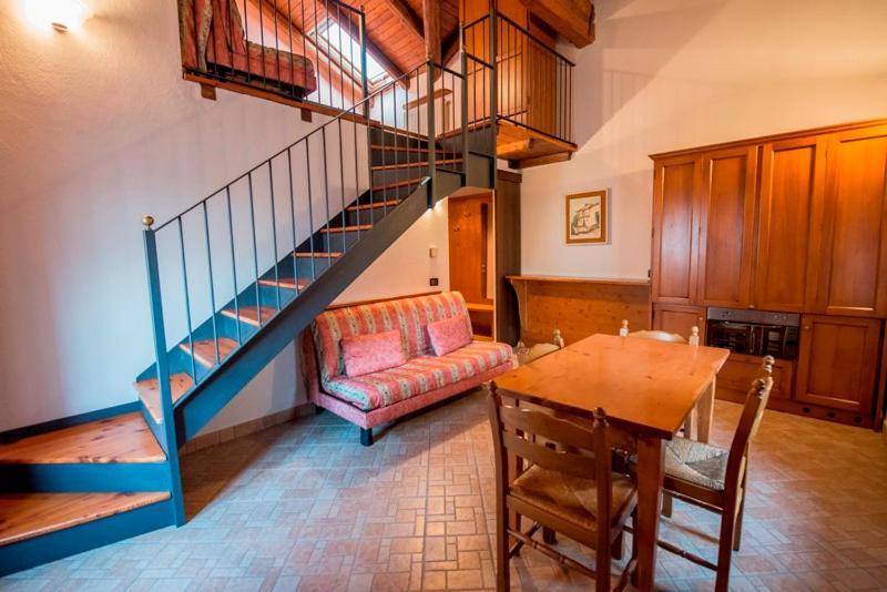 Ristorante Albergo Da Maurizio Cravanzana Екстер'єр фото
